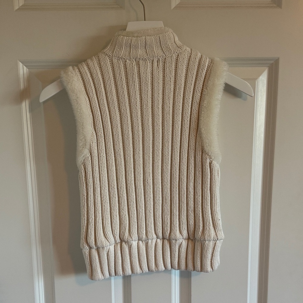 Gap Kids Cream Cable Knit Sweater Vest Size L (10) - Picture 5 of 7